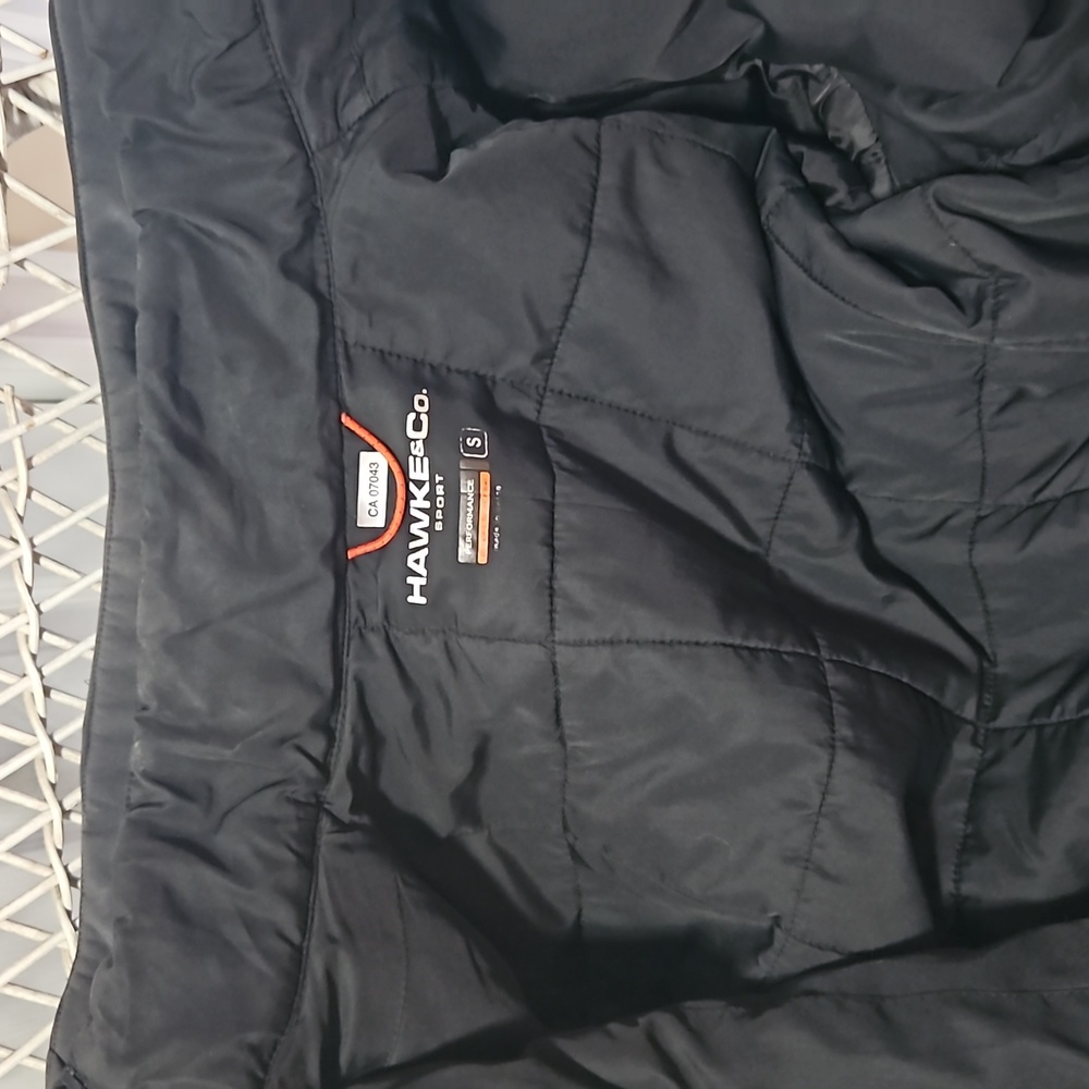 Men's winter coat with removable lining